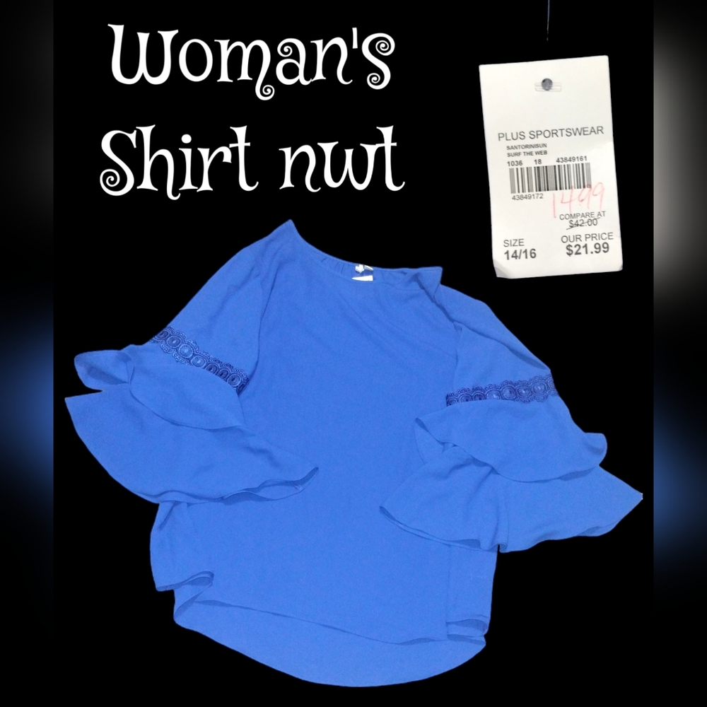 Woman's dress shirt NWT